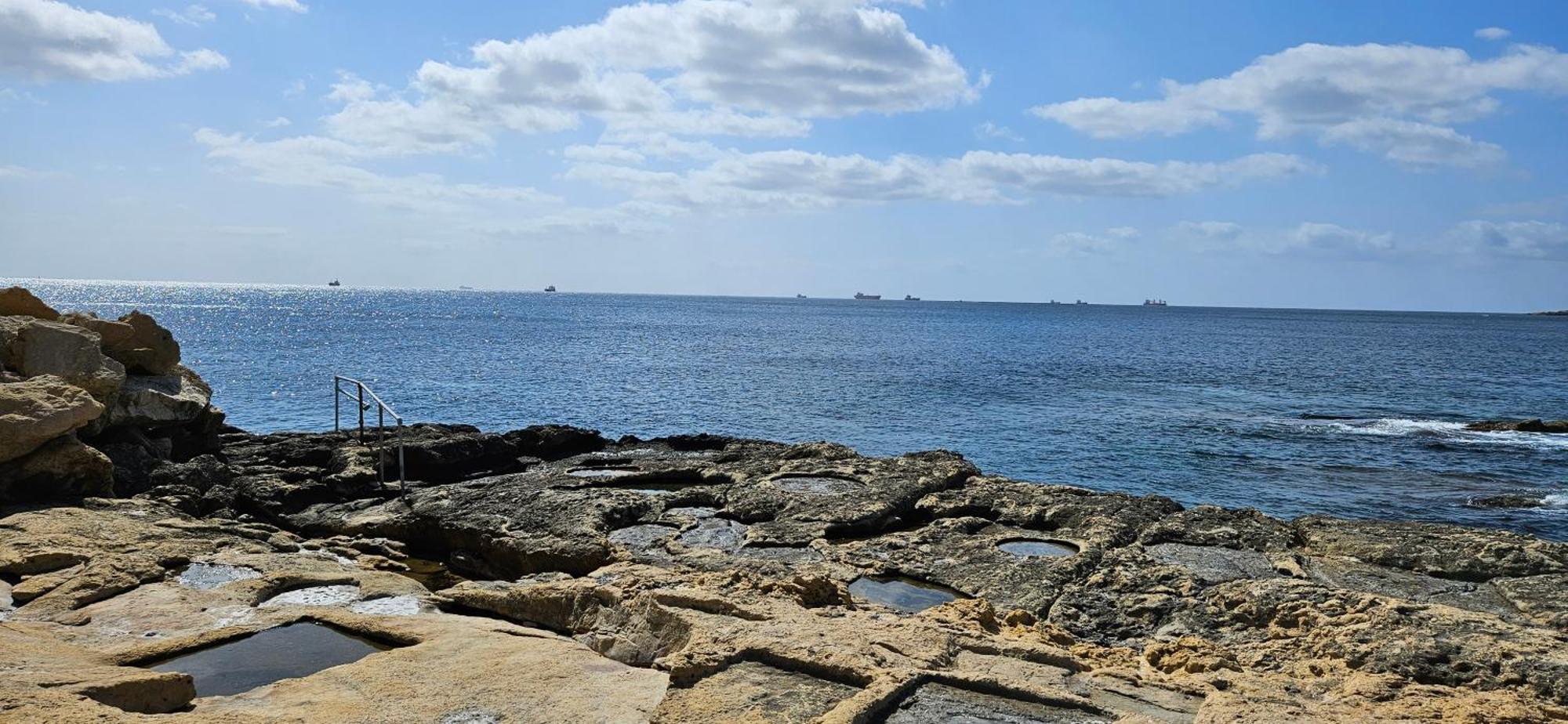 Large Apartment In Marsascala. Sleeps 6 Marsaskala Exterior photo